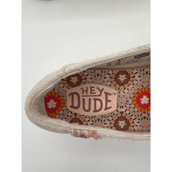 Women’s Hey Dude Size 8 White Canvas Loafers - Picture 6 of 7